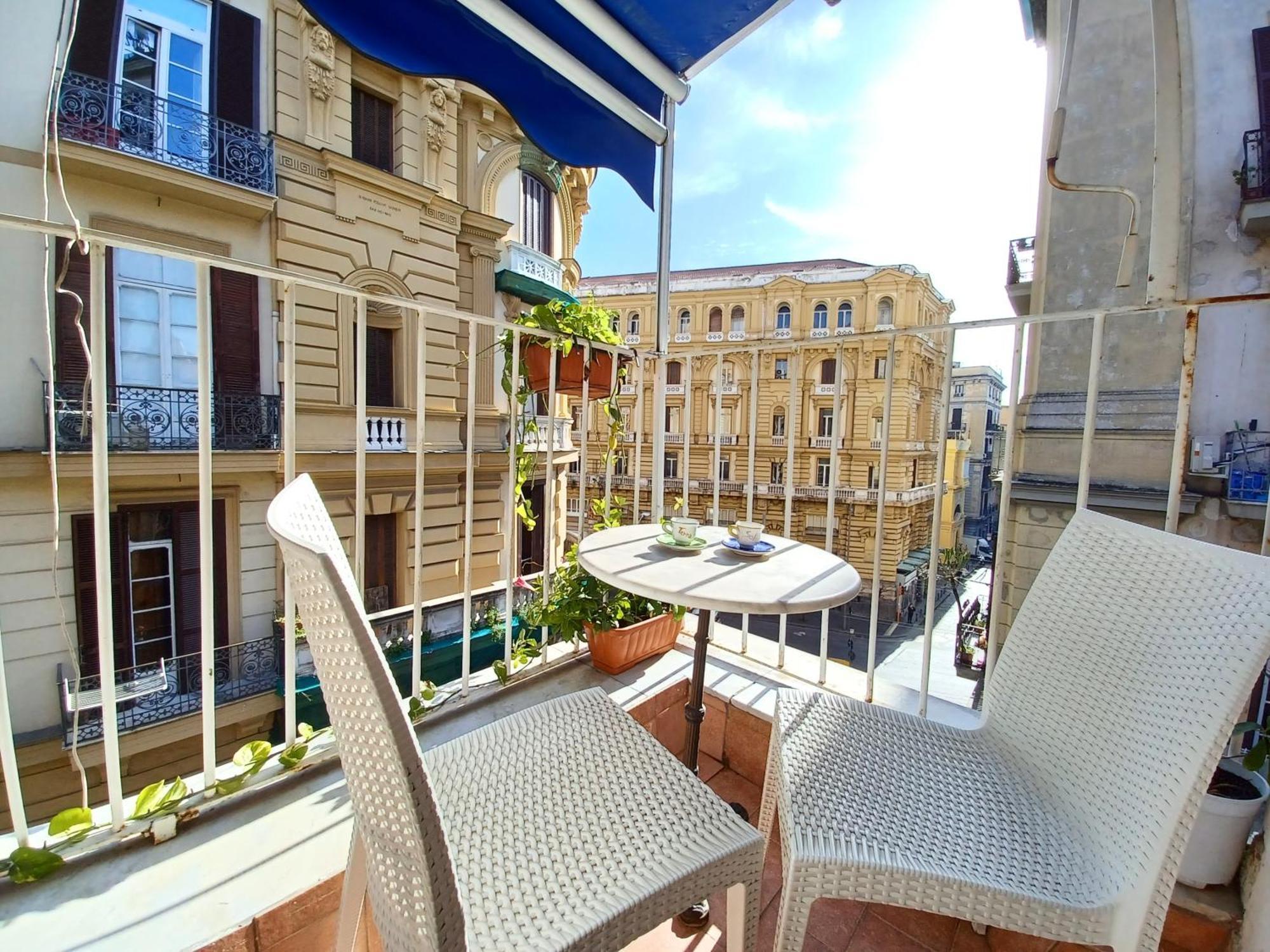B&B Quattro Palazzi Napoli Centro Ngoại thất bức ảnh